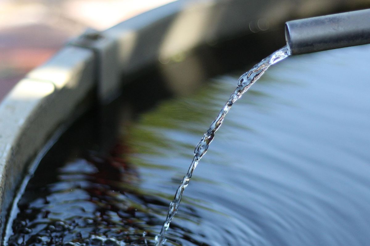 Warga Johar Baru Protes Tak Ada Mobil Tangki Selama Air PAM Mati Tiga Hari (TEST)